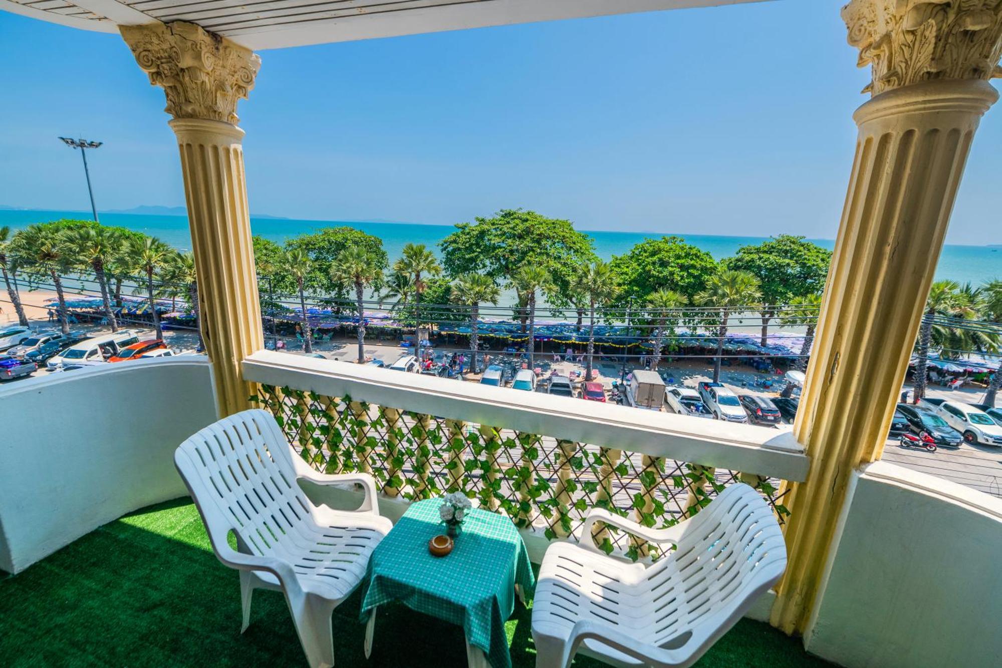 חוף ג'ומטיין Happy Vikings - Beachfront חדר תמונה